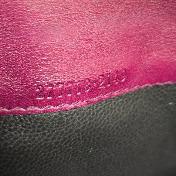 Gucci Plum Burgundy Leather Wallet with Gold Horseshoe Spur Clasp Authentic - Picture 7 of 10